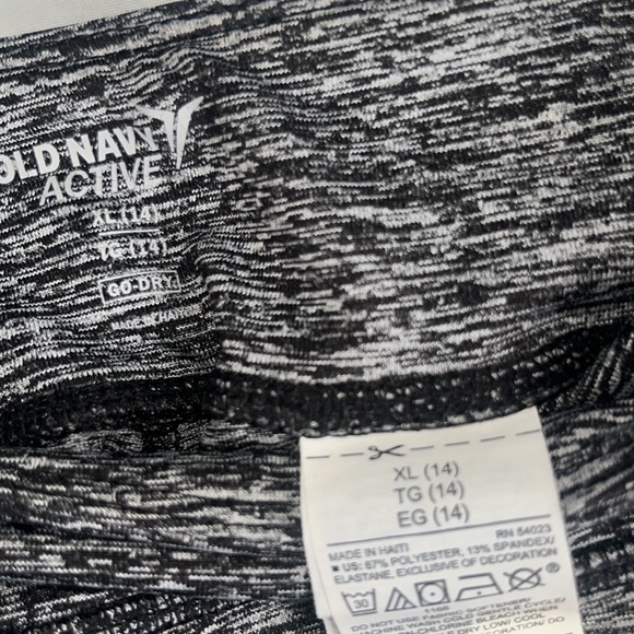 Older Kids Old Navy Active Leggings - Picture 6 of 6